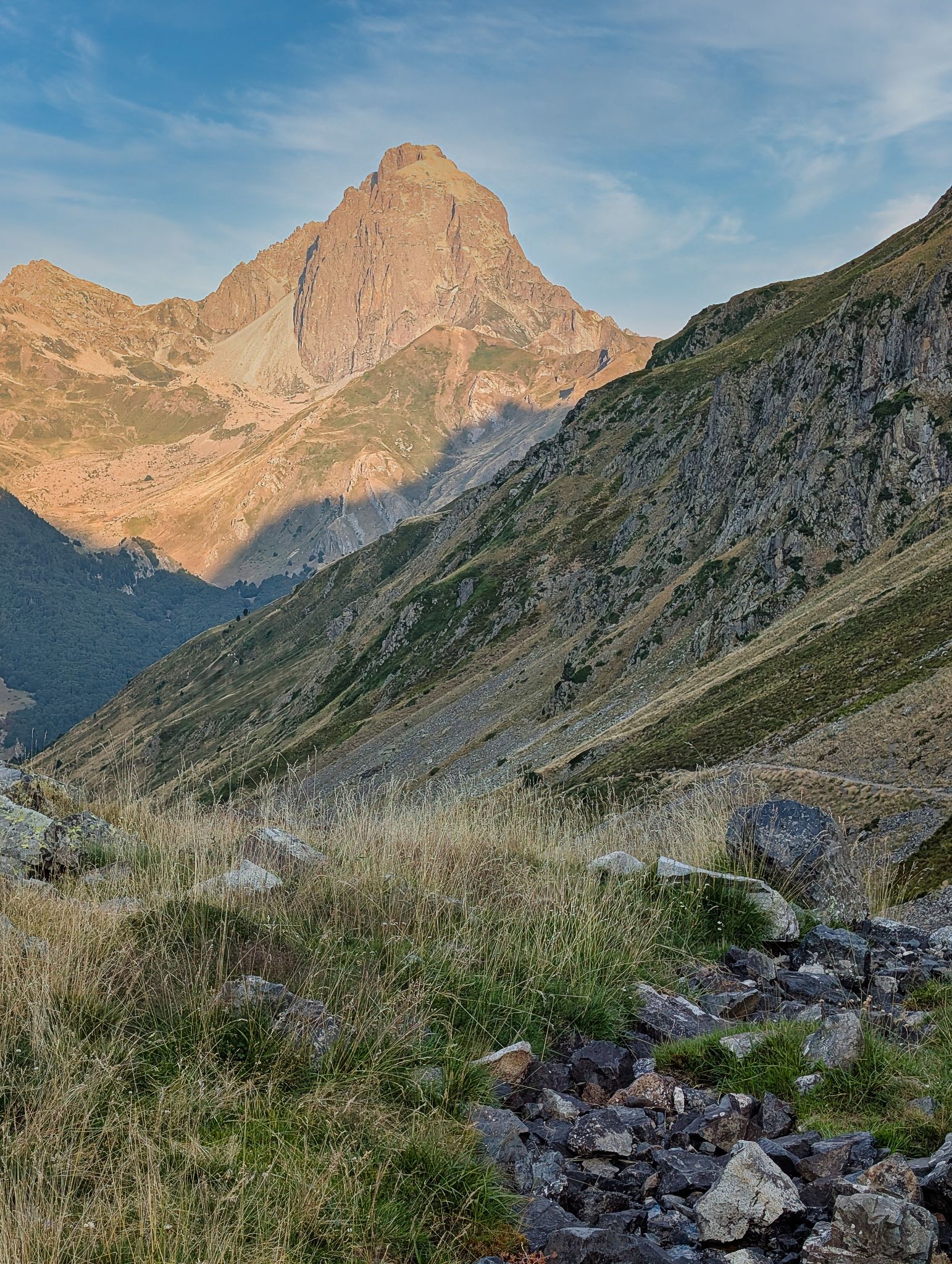 PXL 20250814 060125976