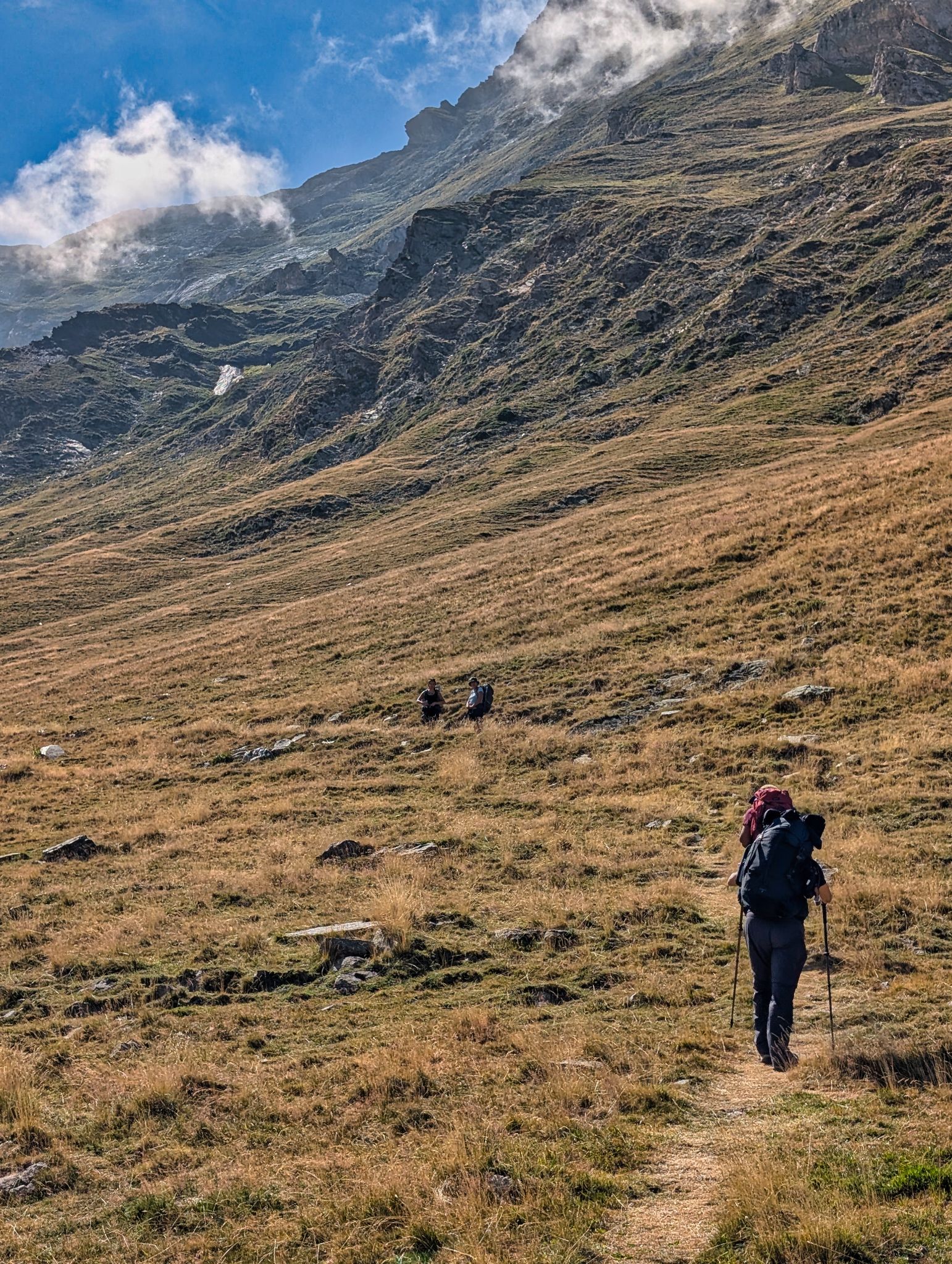 PXL 20250802 144345616