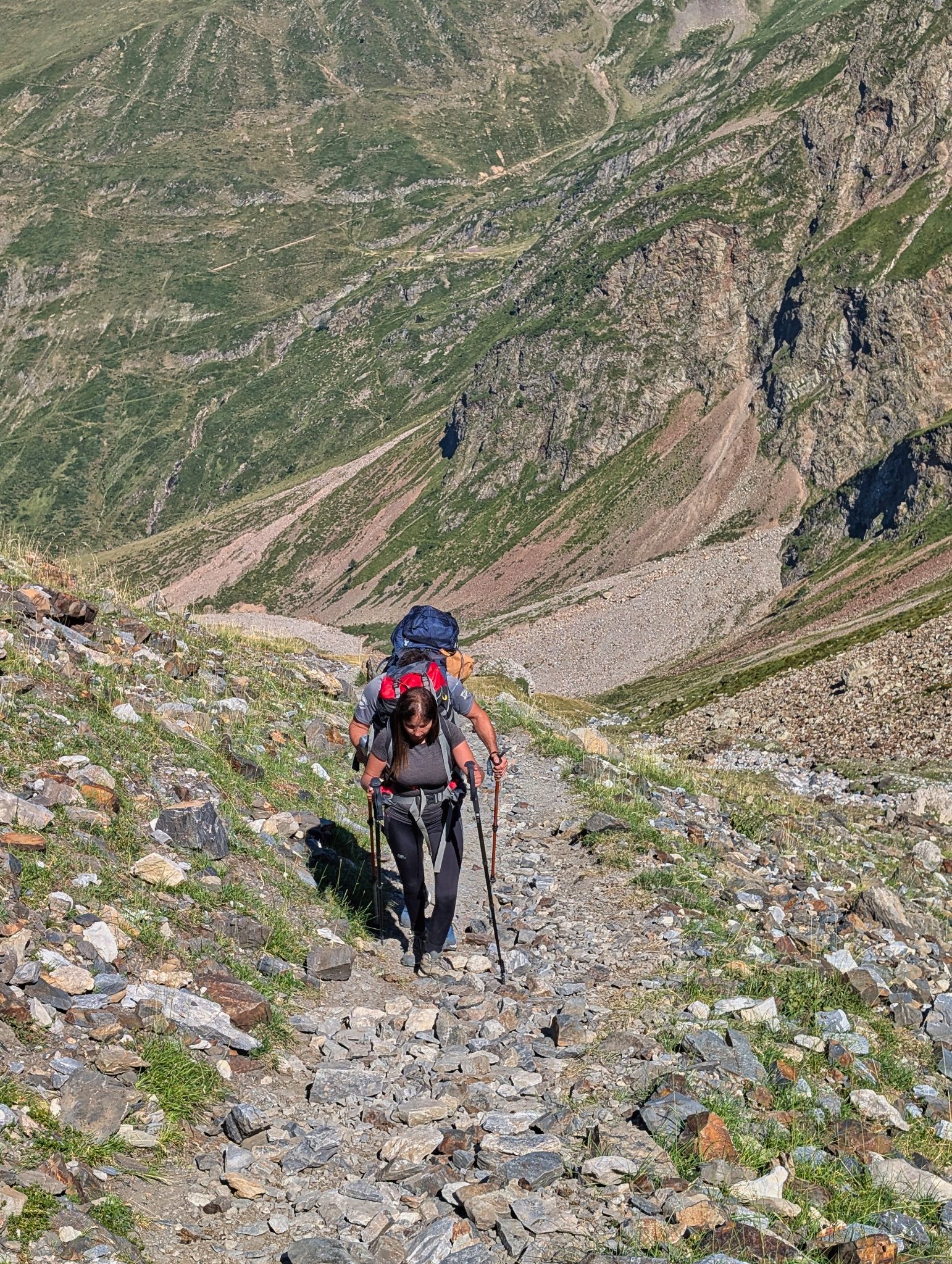 PXL 20250802 152812675