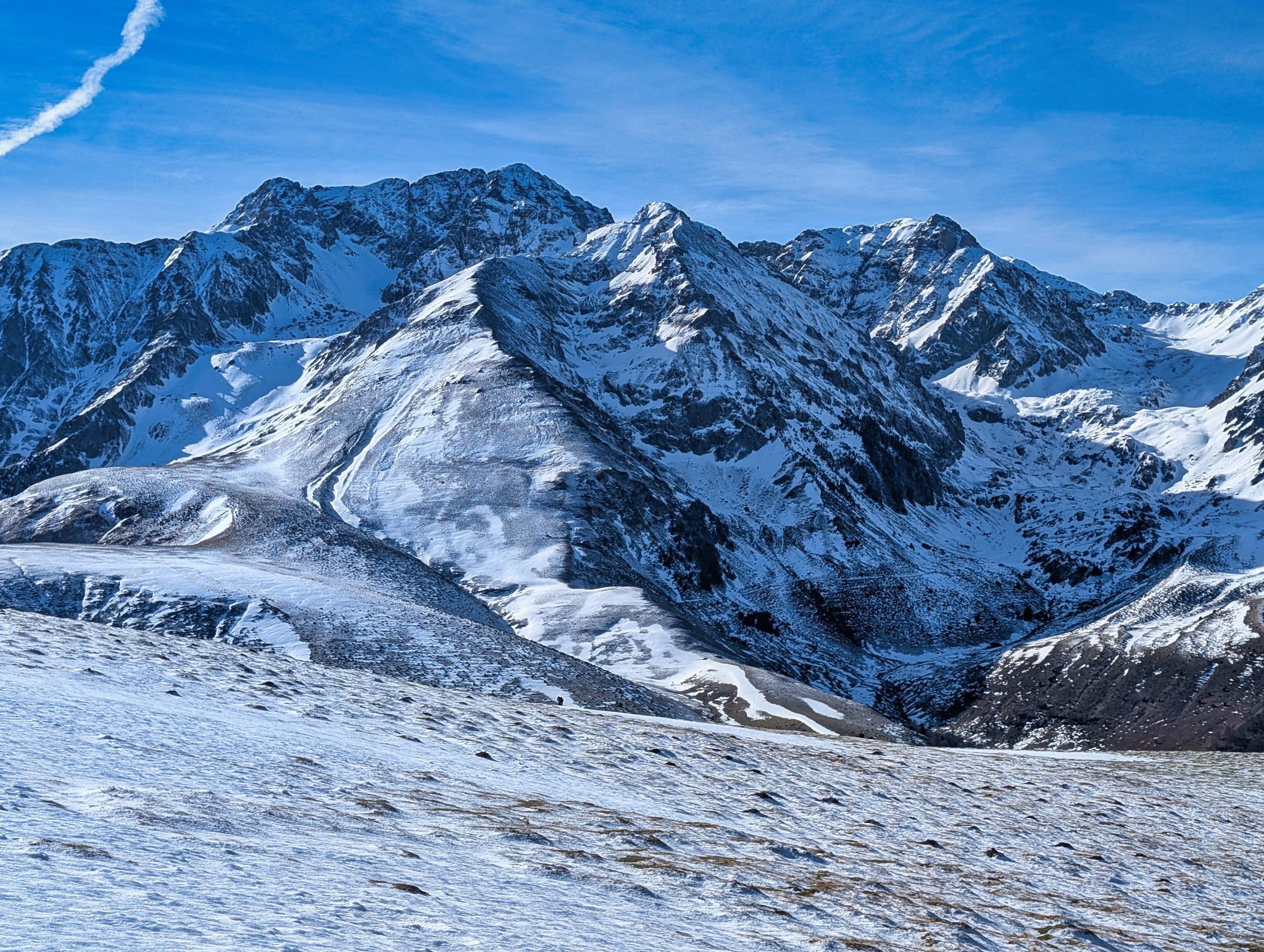 PXL 20250115 112015779