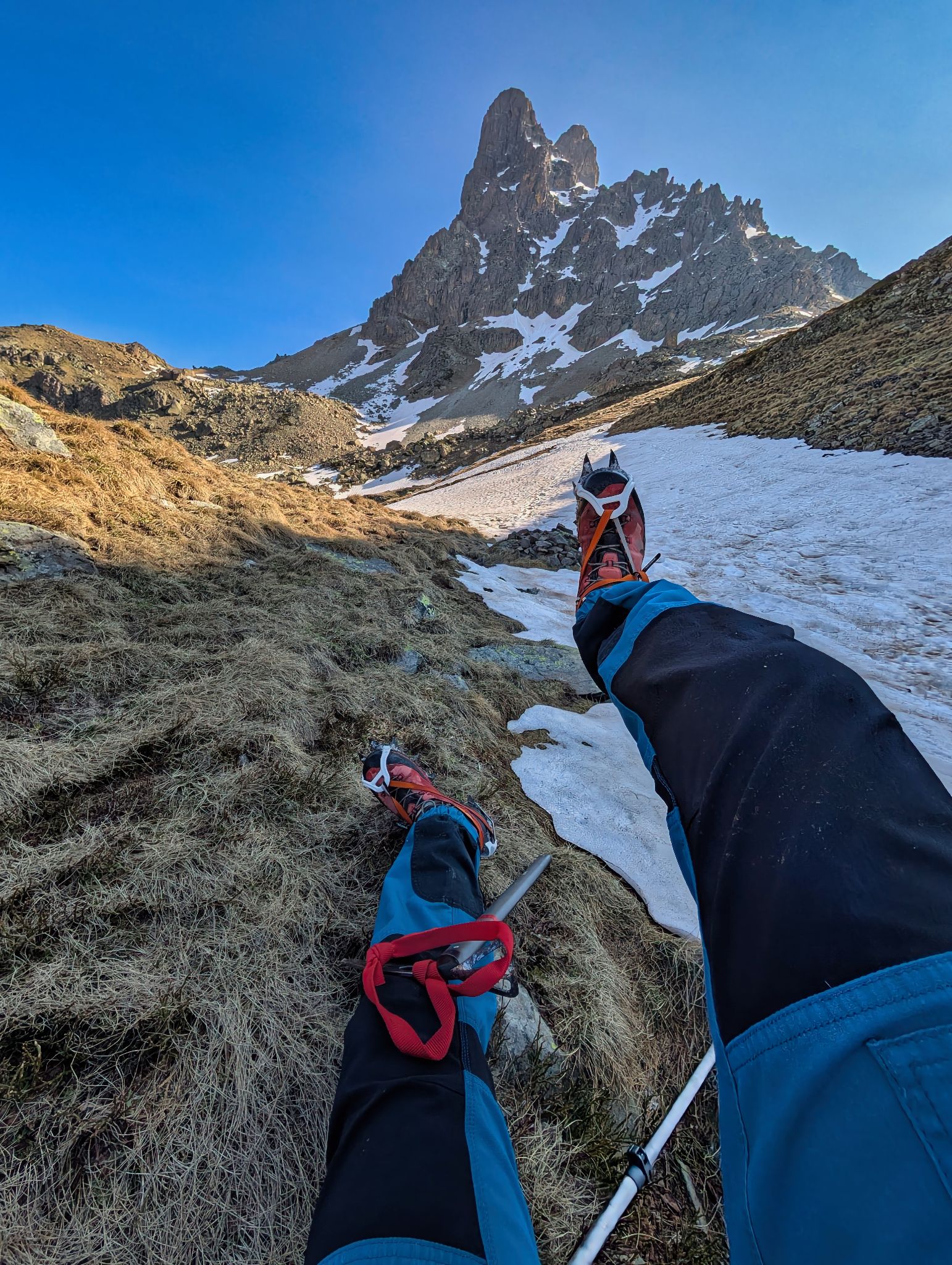 PXL 20250518 075149648