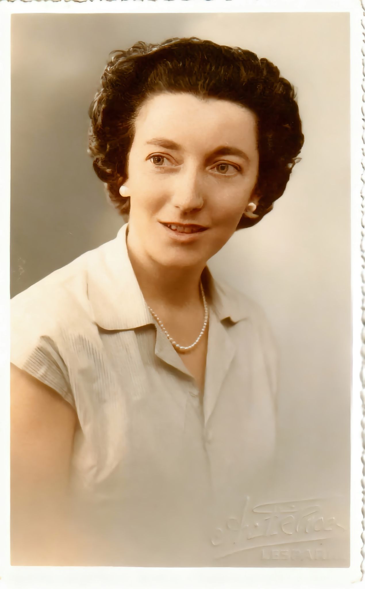 Etiennette 1 Restored