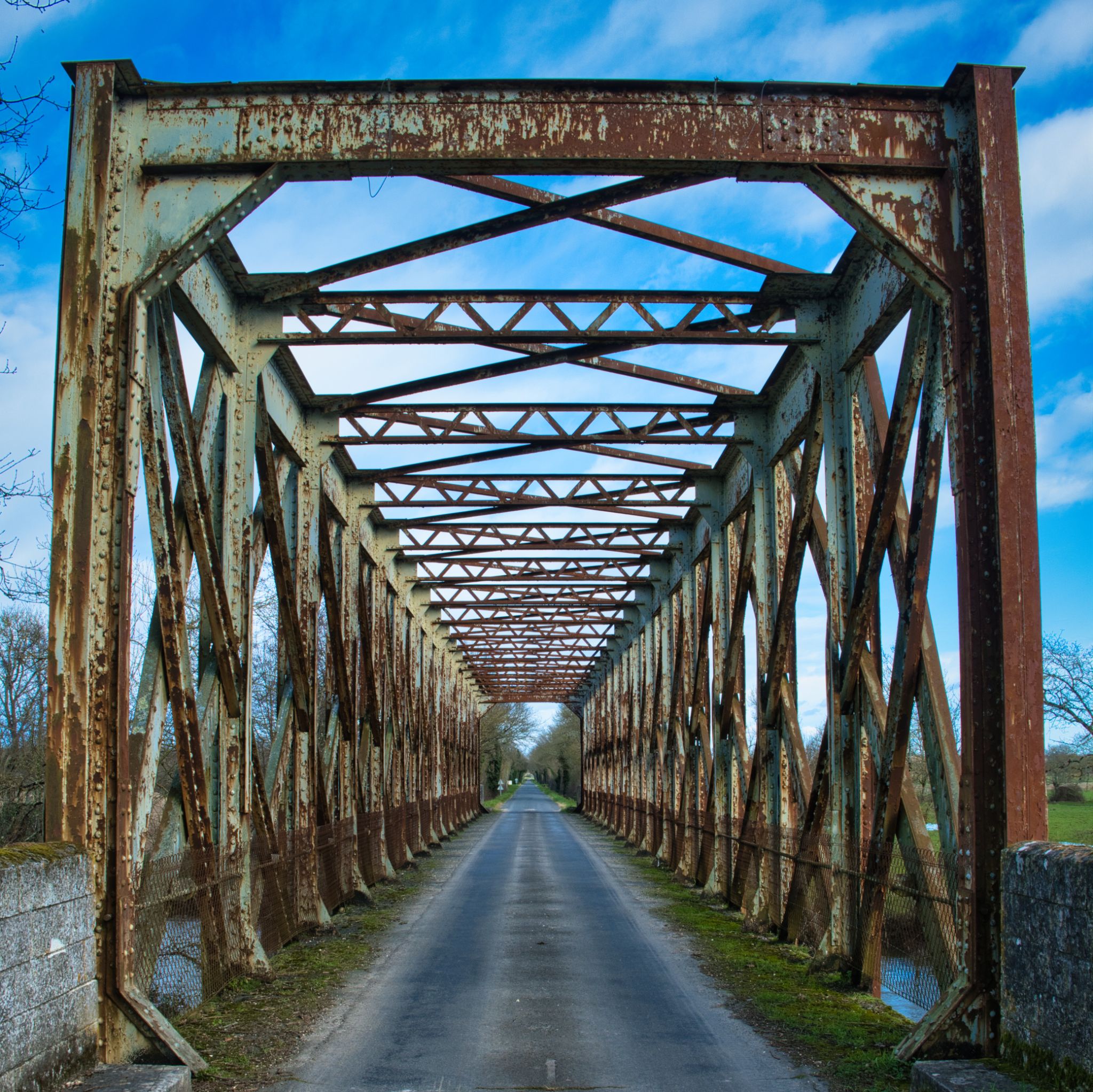 Le pont sur la Dronne
