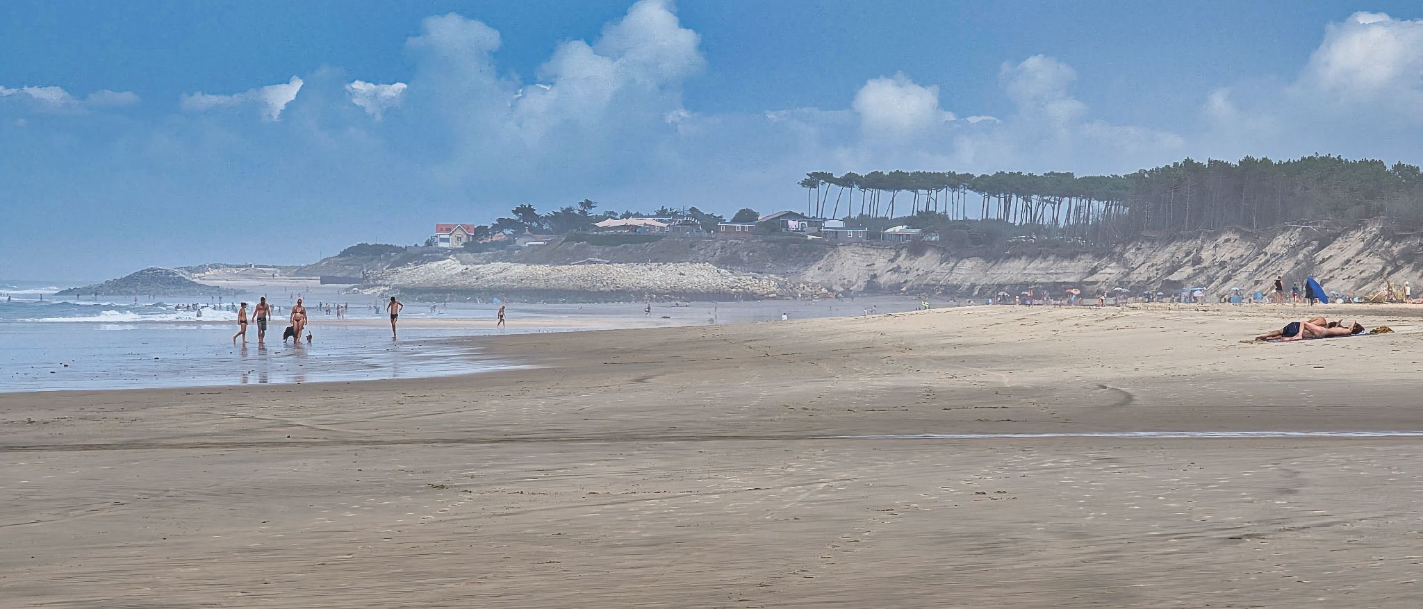 PXL 20250826 120135593