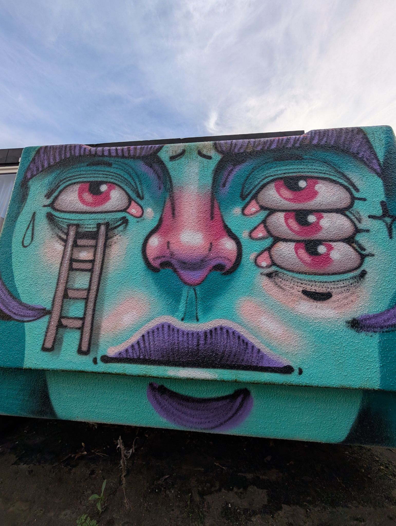 PXL 20251216 140120578