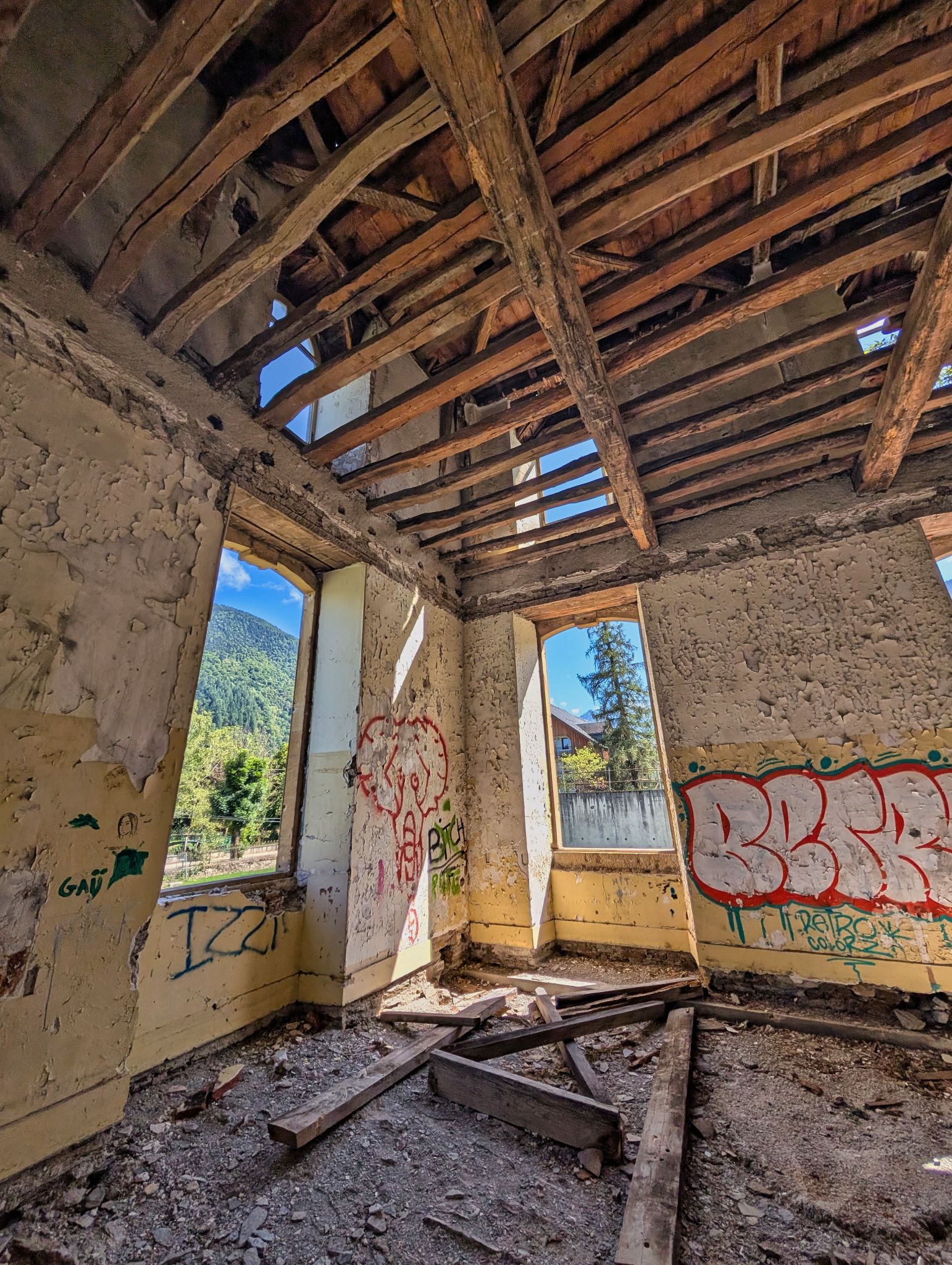 PXL 20250830 132552255