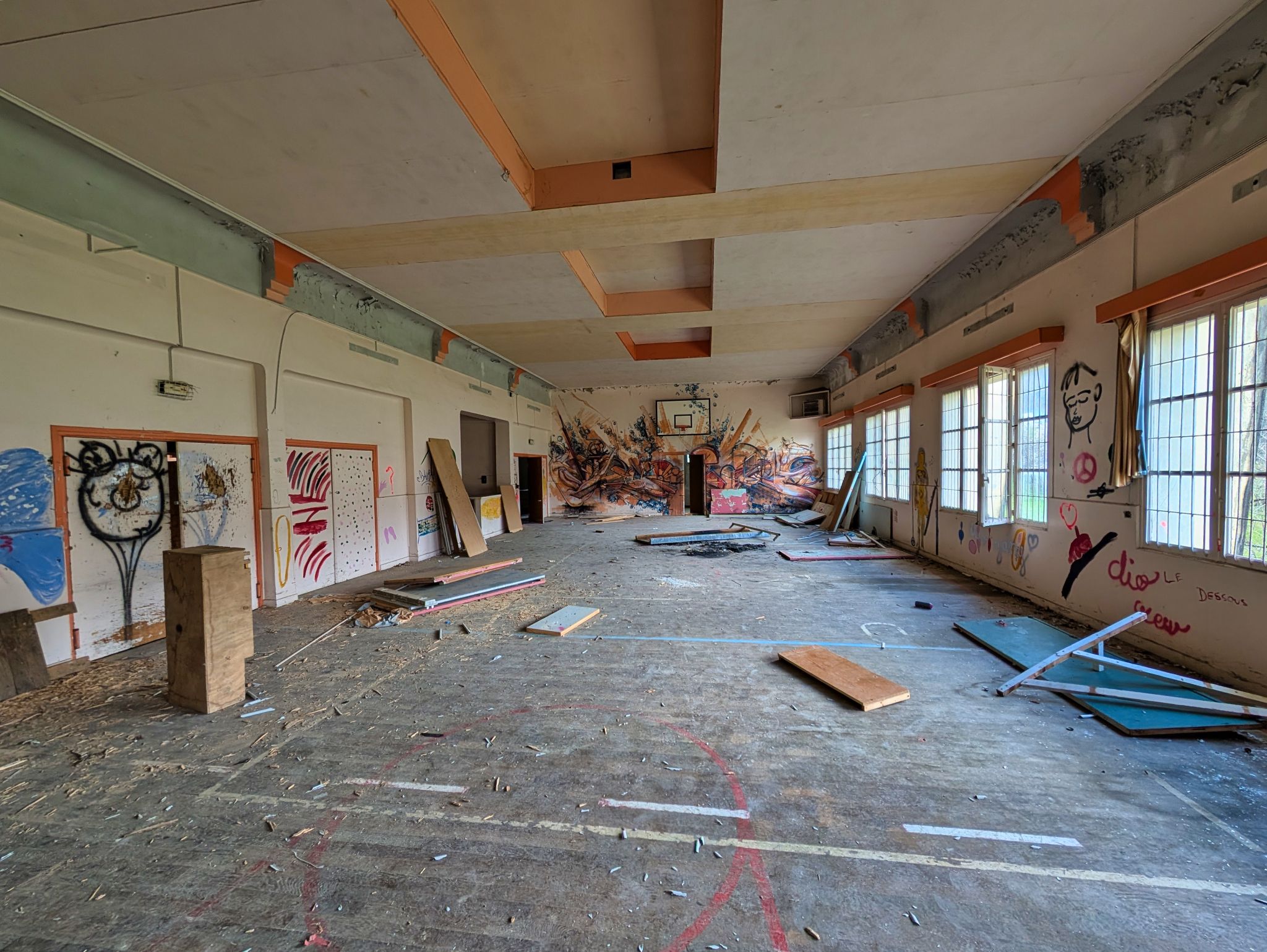 PXL 20250406 132552677