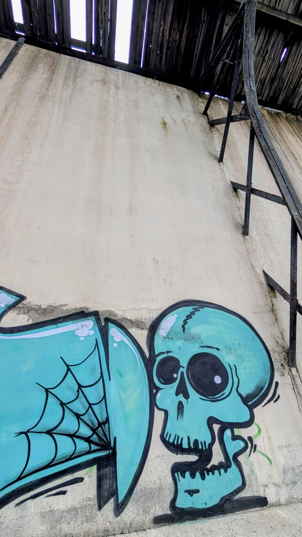 PXL 20260425 120409677~2